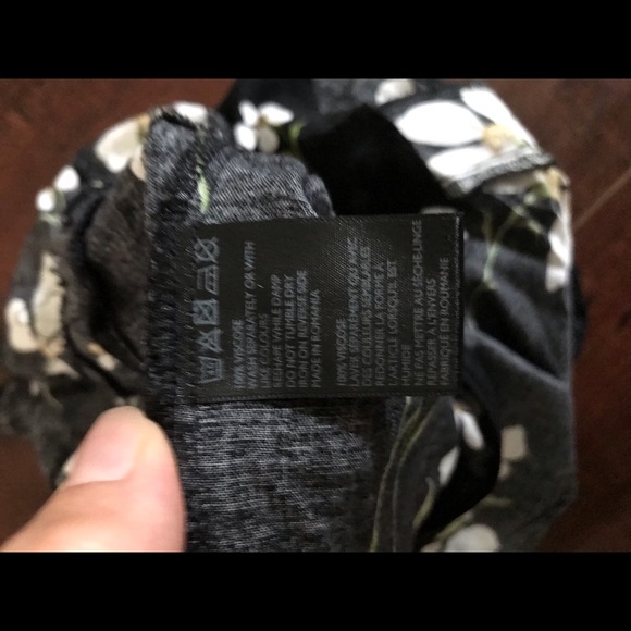 Kimchi blue daisy mini skirt one of a kind - Picture 7 of 7